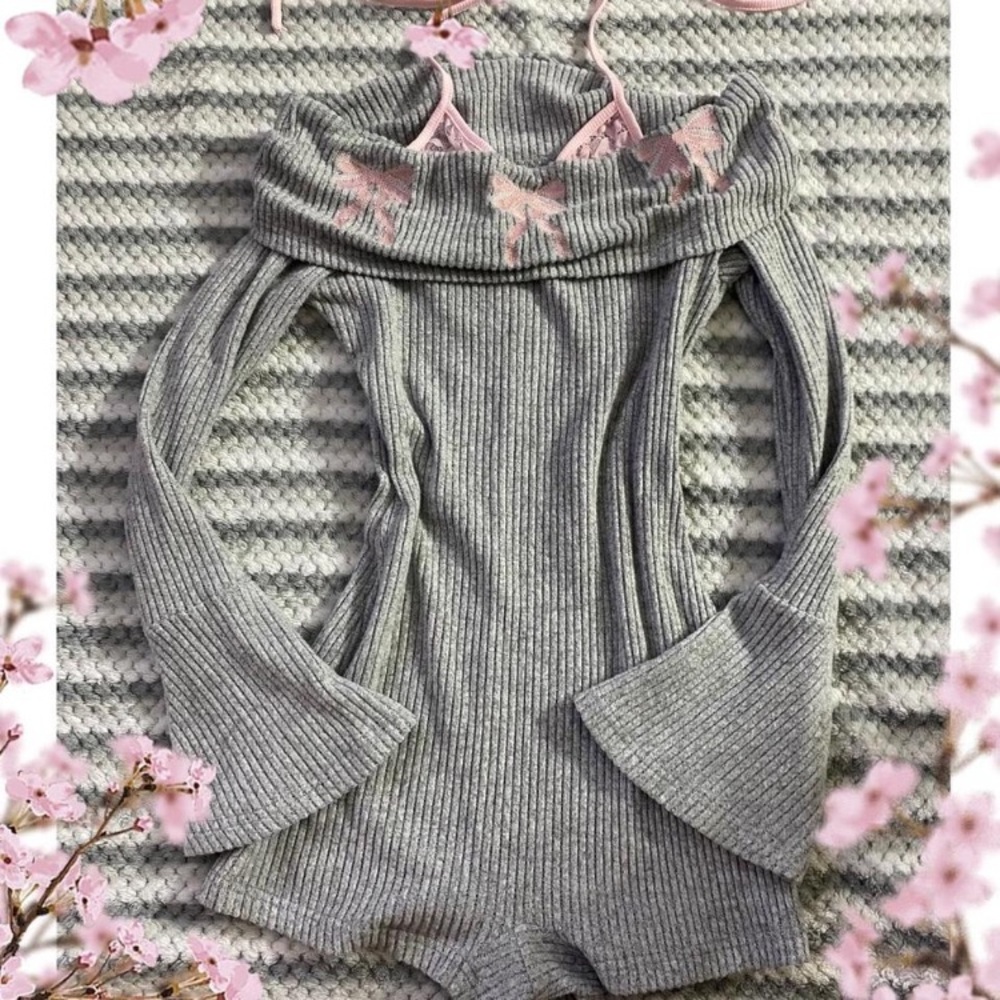 coquette / cutecore bow romper